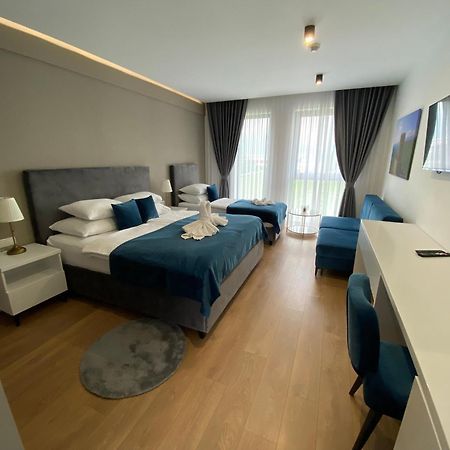 Hotel Gold Jet Біхач Екстер'єр фото