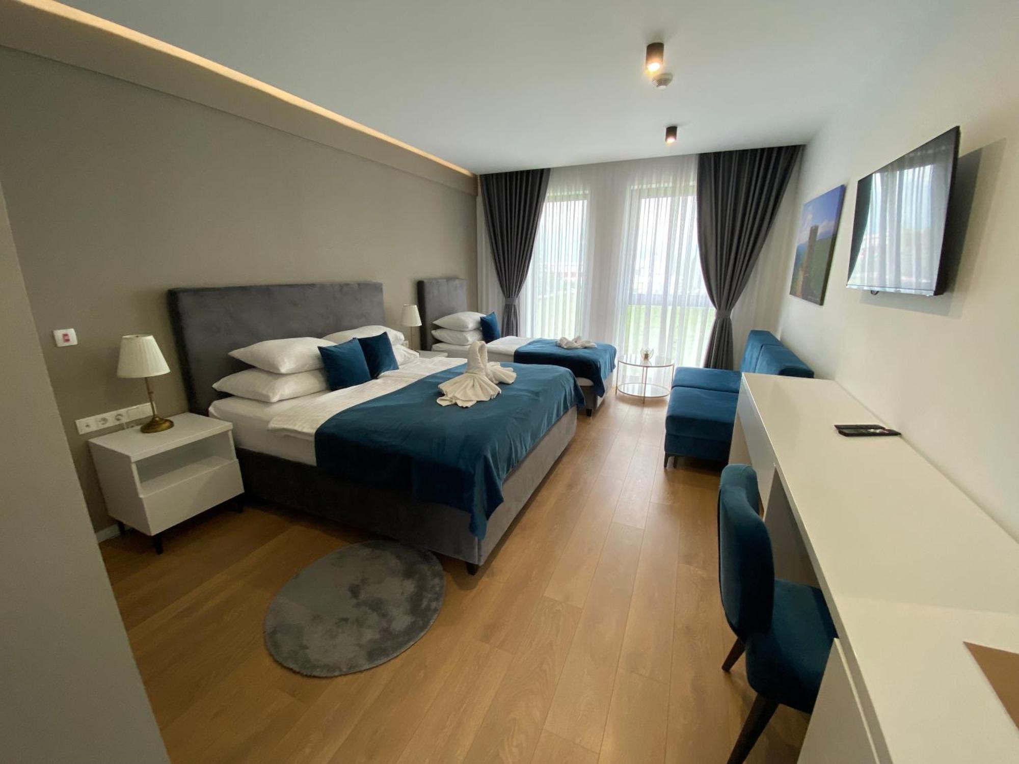 Hotel Gold Jet Біхач Екстер'єр фото