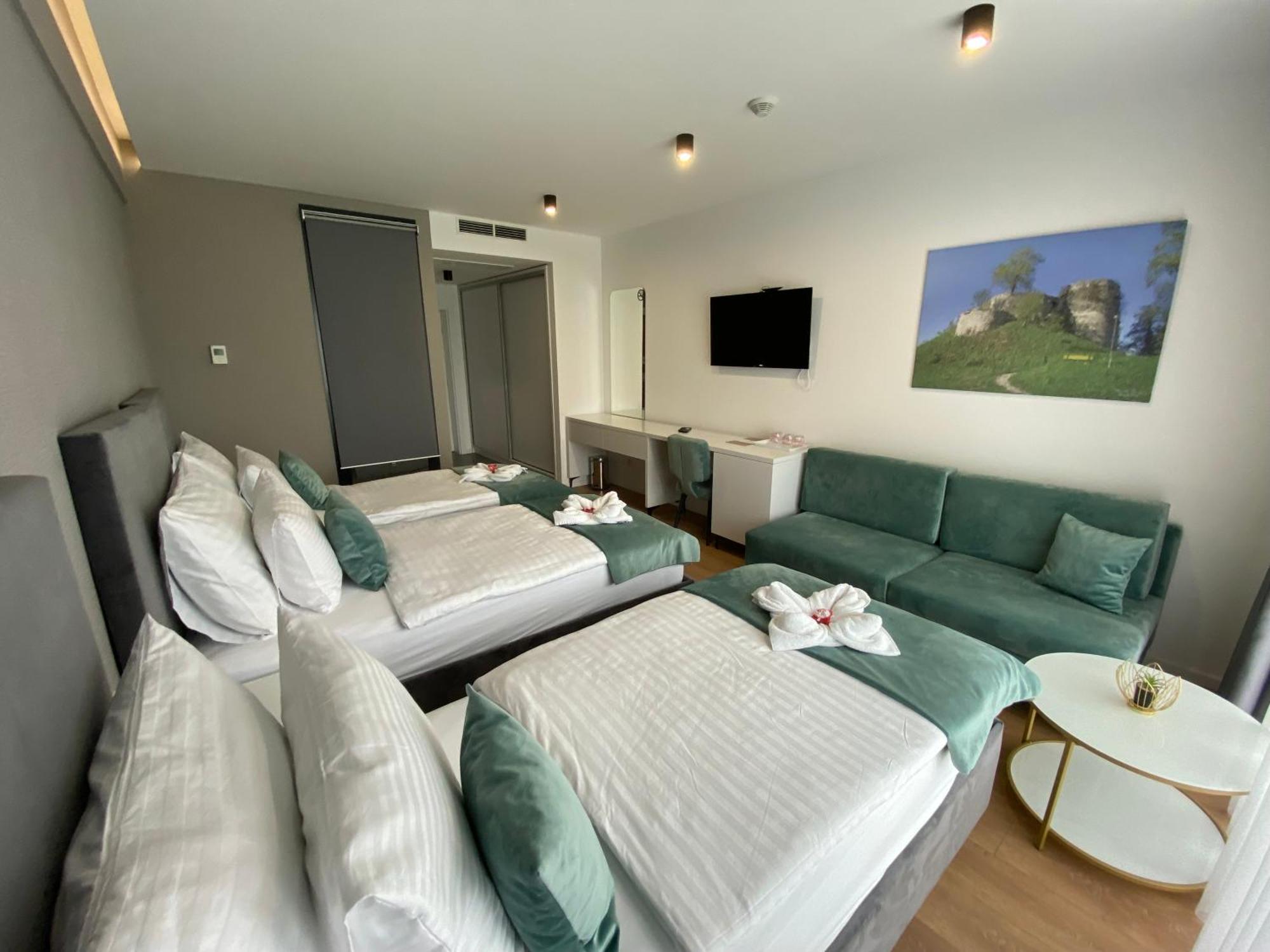 Hotel Gold Jet Біхач Екстер'єр фото